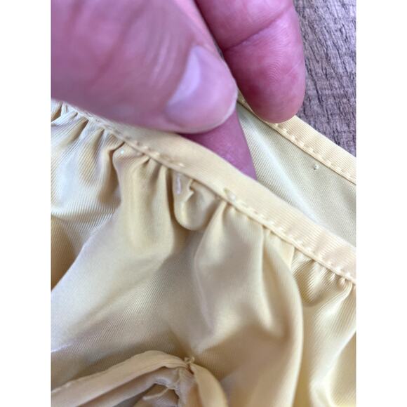 Y2K Inspired Butter Yellow Lacey Feminine Babydoll Tank Sz M - Picture 6 of 8